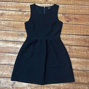 Size M Forever 21 Black Dress - Never worn